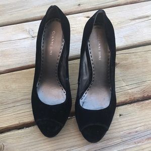 Gianni Bini Black Suede Peep Toe Heels